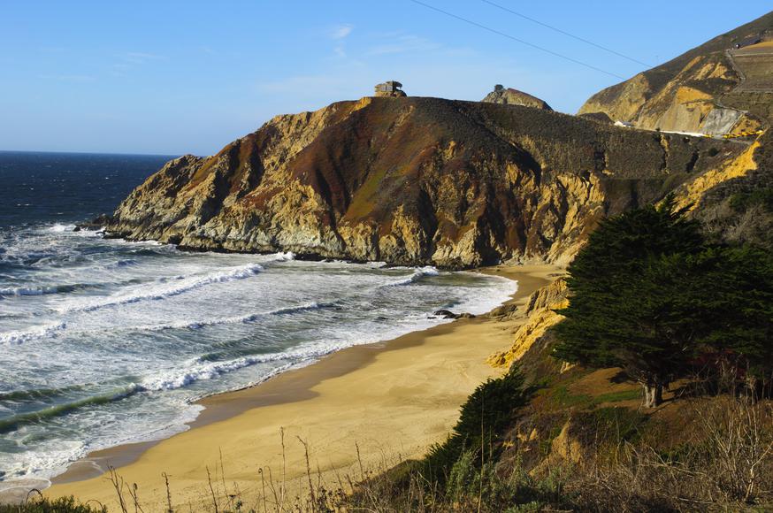 Discovering Coastal Gems: A Guide to the Best Beaches near Menlo Park, California