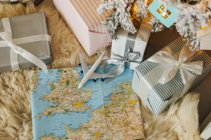 The Coolest Travel Gift Ideas For the Wanderlust In Your Life