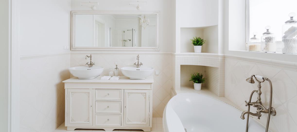 10 Simple Ways to Refresh Your Bathroom