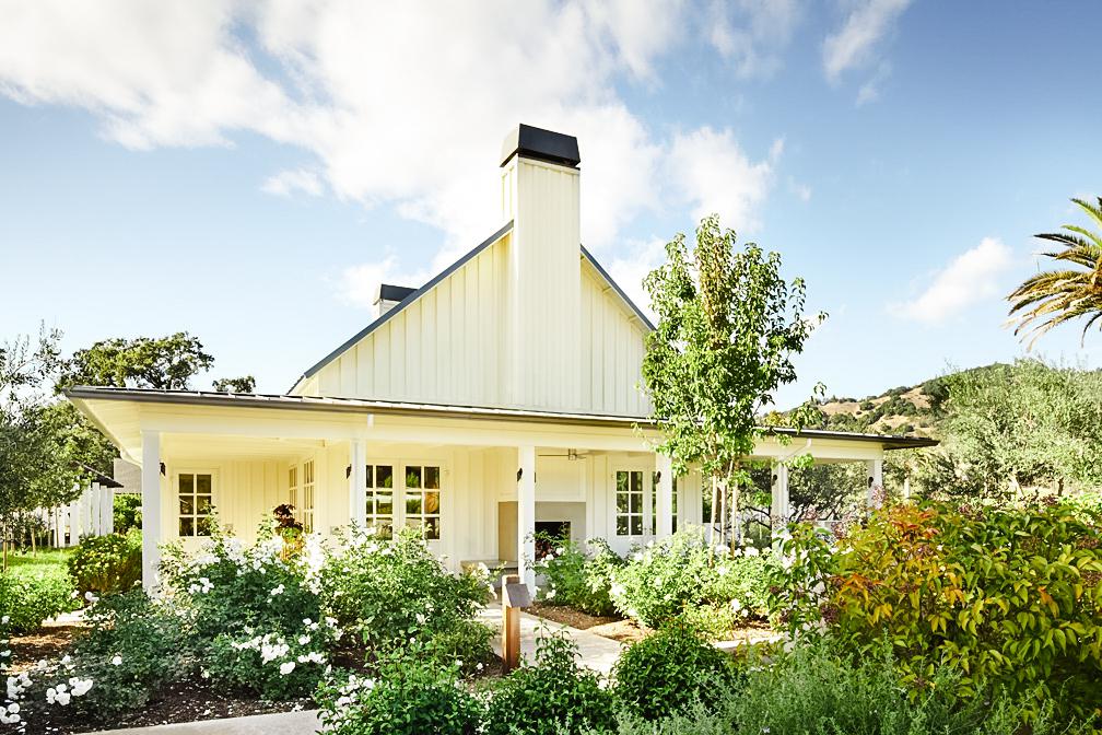 Welcome to the gorgeous Solage property.