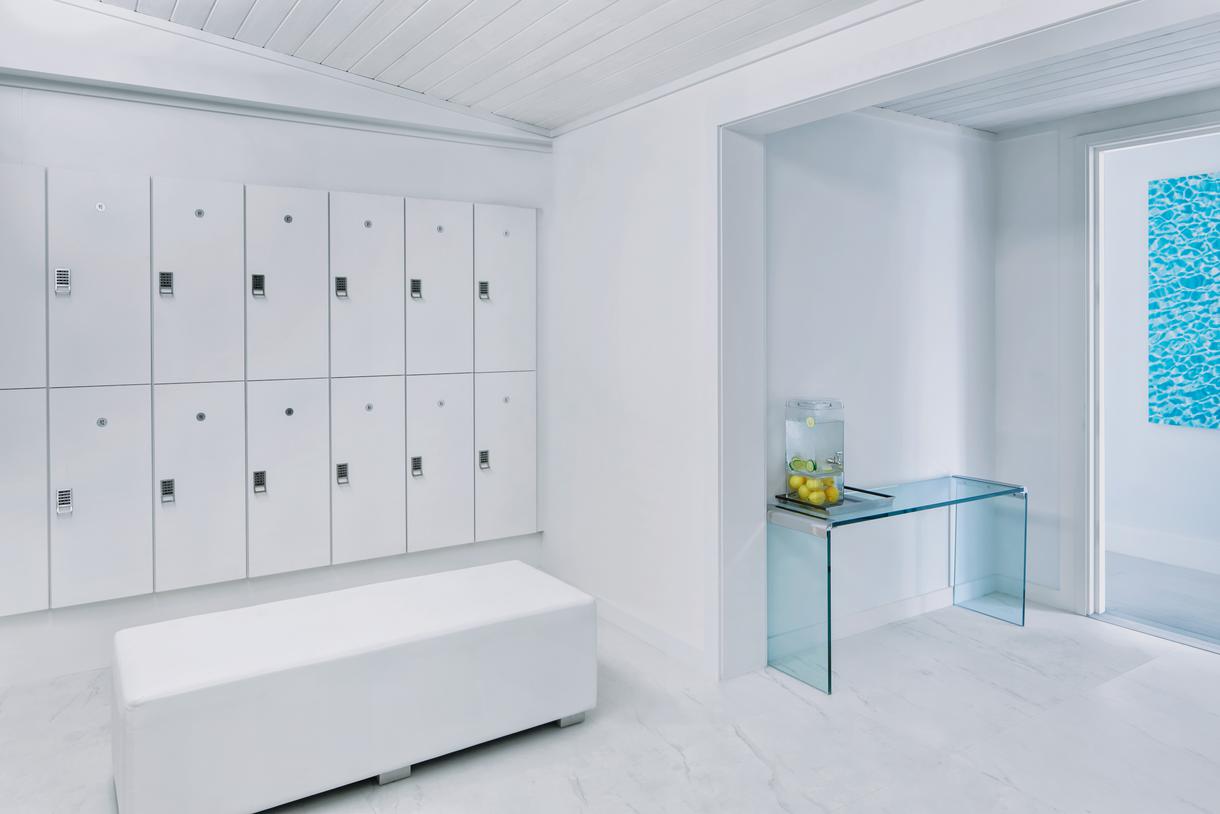 The locker rooms are consistently clean and immaculate.